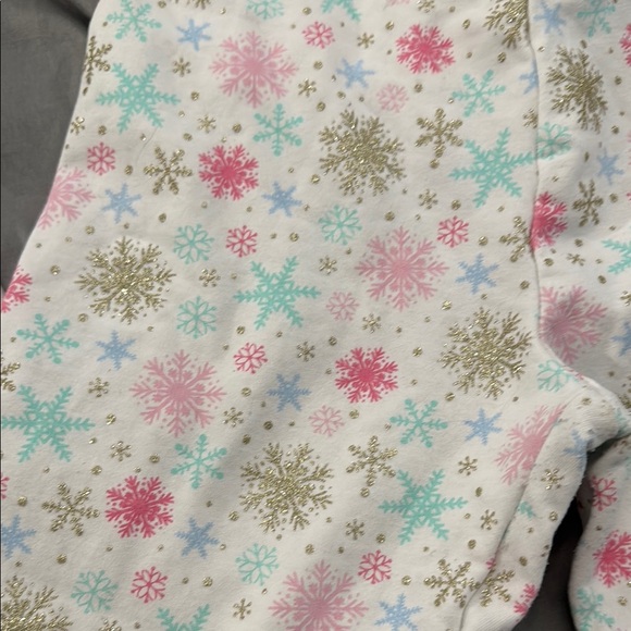 Cynthia Rowley Pink and White Matching winter long sleeve and legging pant Set - Picture 6 of 8